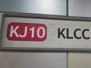 Shutterstock 2633114105